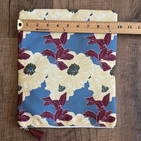 RACHEL PALLY REVERSIBLE CLUTCH IN BLOOM Zipper bag with interior pocket NWOT - Picture 10 of 10